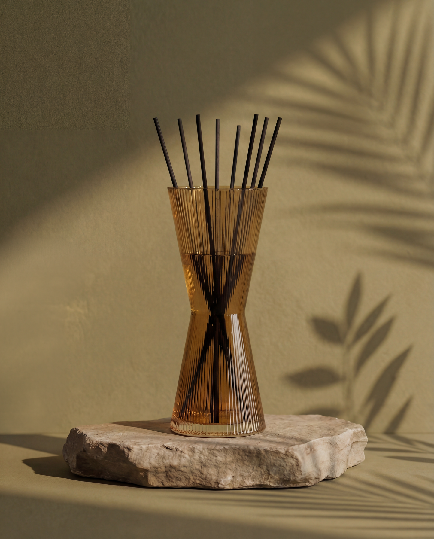 AIZ Reed Diffuser in Cedar & Black Cherry by OZAIZ